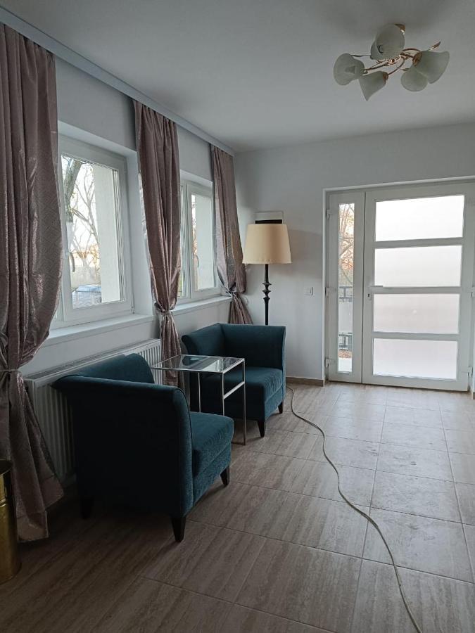 Viv Rosetti Hotel Яш Екстериор снимка